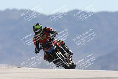 media/Oct-13-2025-Moto Forza (Mon) [[a66d839500]]/3-B Group/Session 4 (Turn 9)/